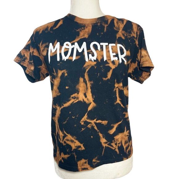 🌸 Gildan Heavy Cotton "Momster" T Shirt Black with Bleach Tie Dye Halloween - Picture 1 of 9